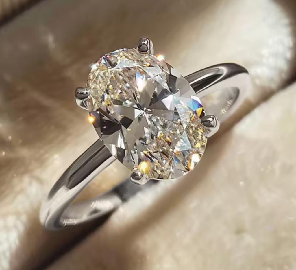 925 Sterling Silver Luxury Zircon Engagement Ring